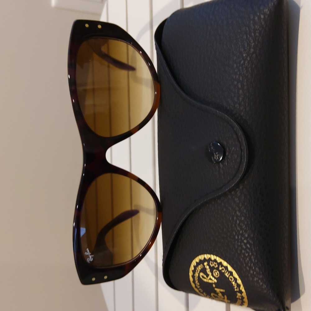RAYBAN cat eyes Gradient Lens Made in Italy